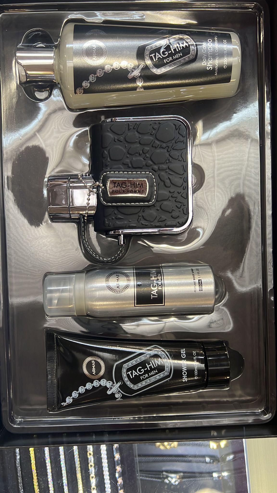 TAG HIM ( Pour Homme )(GIFT SET)