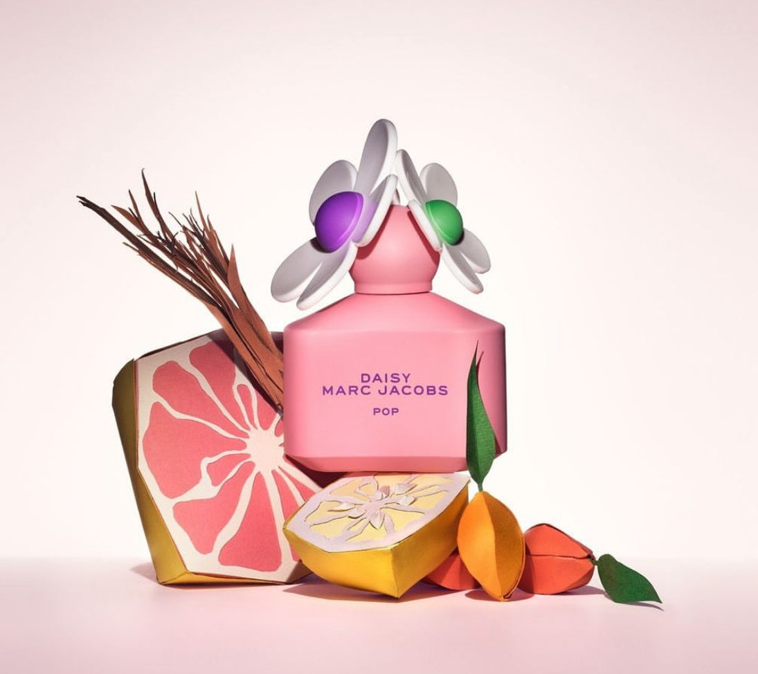 Daisy Pop by Marc Jacobs Eau De Toilette Spray