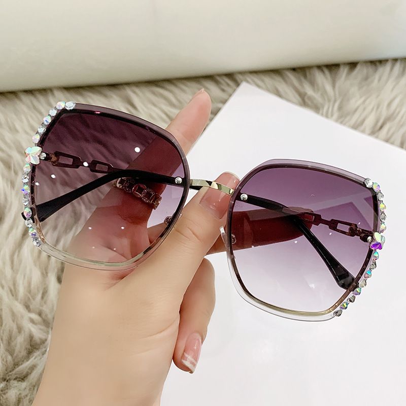 Woman Rimless Rhinestone Sunglasses; Women Oversized Rimless Gradient Stylish Design Oversized Sunglasses