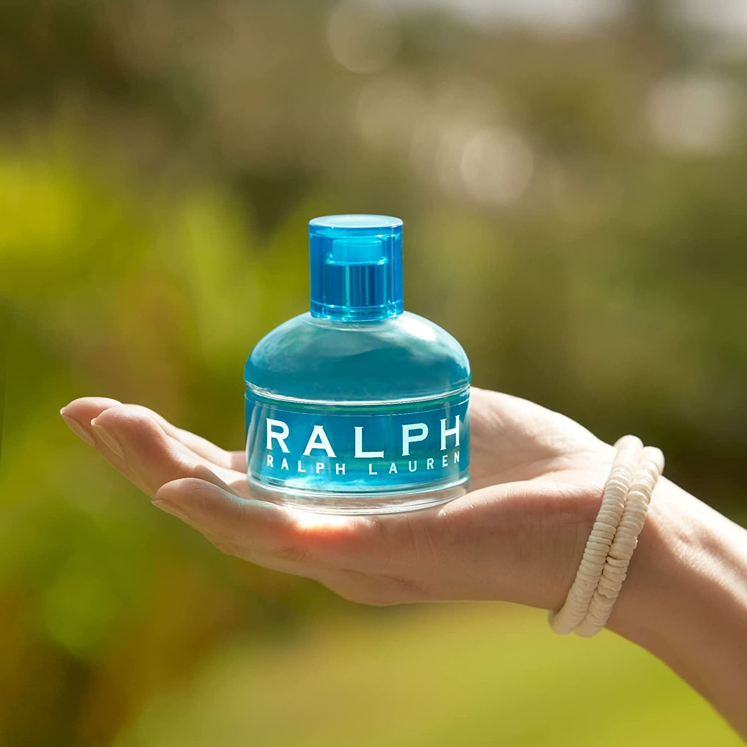 Ralph Lauren - Ralph - Eau de Toilette - Women's Perfume - Fresh & Floral - With Magnolia, Apple, and Iris - Medium Intensity