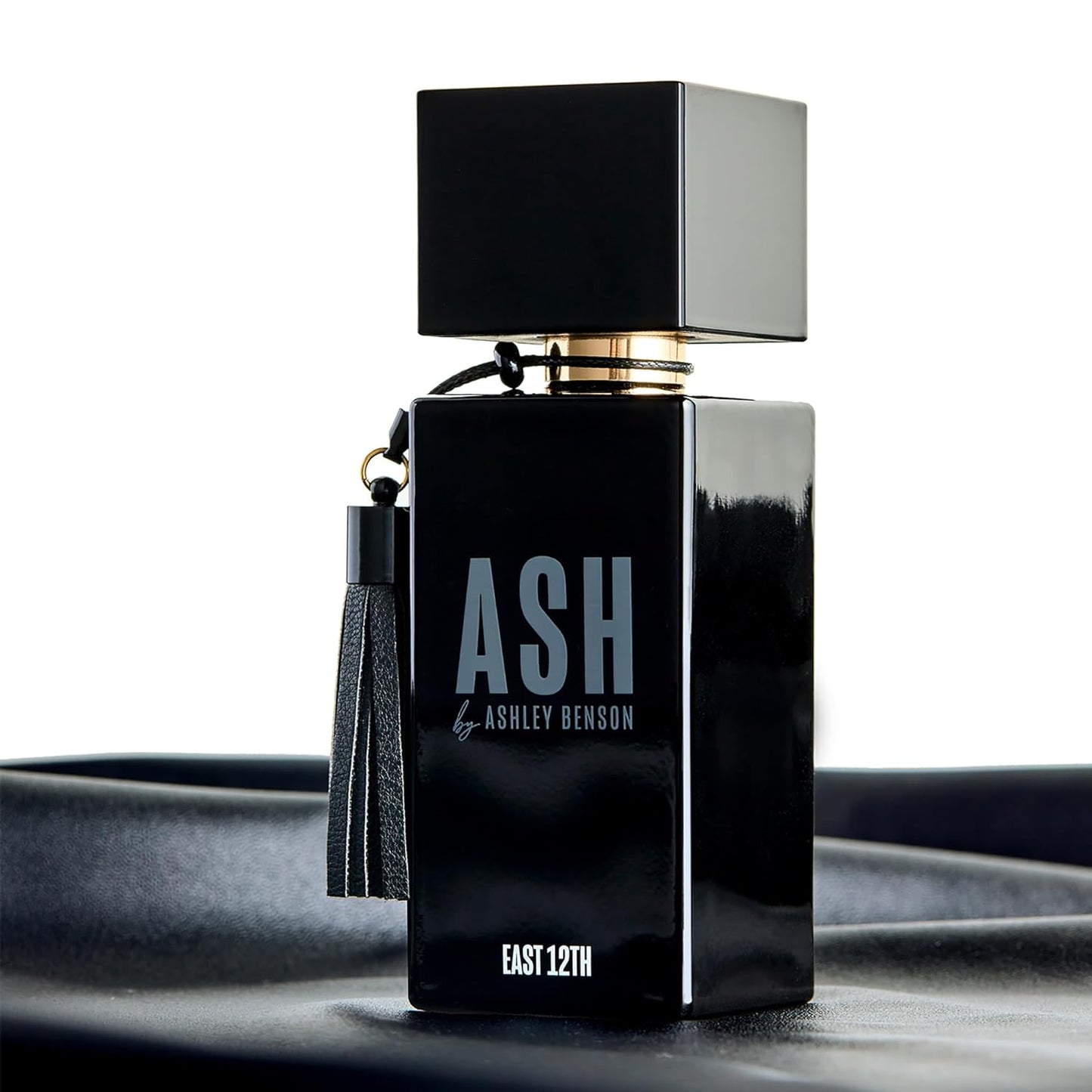 East 12th - Ash by Ashley Benson - Perfume for Men and Women - Bold and Exhilarating Fragrance - Appealing Scent of New York - With Rose Damask, Black Cedar, and Zesty Orange - 1.7 oz EDP Spray