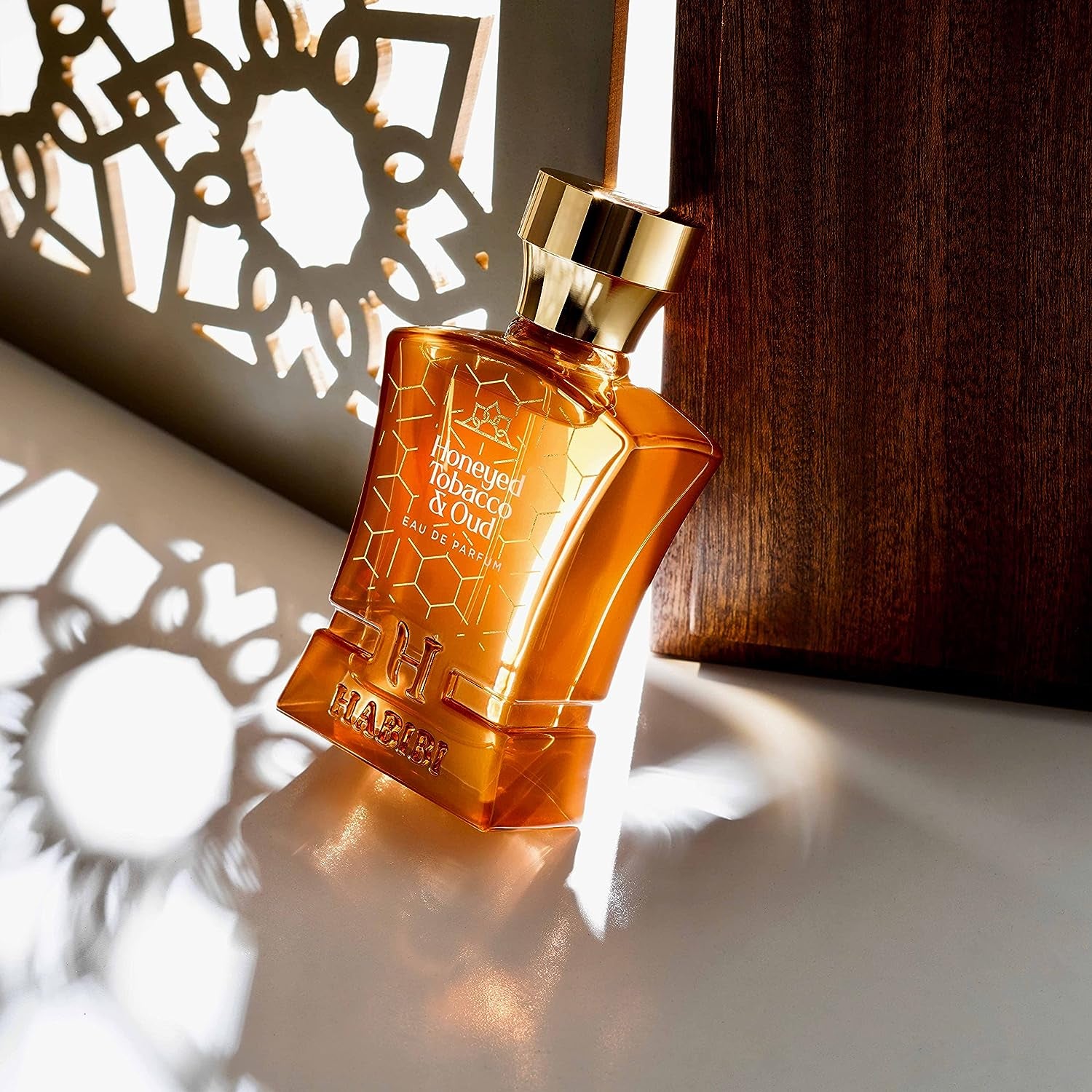 Oud perfume best sale made from